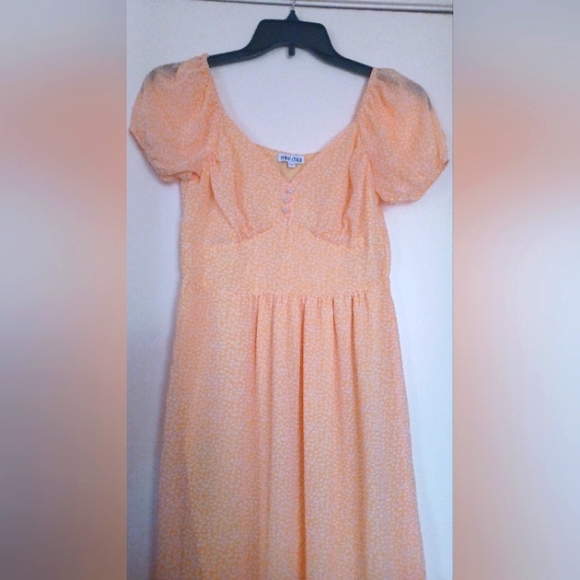 Mimi Chica Dresses & Skirts - 🌼Mimi Chica Yellow Patterned Maxi Dress Size Large, Party, Brunch, Vacation